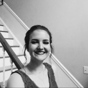 Meet your Posher, Alison